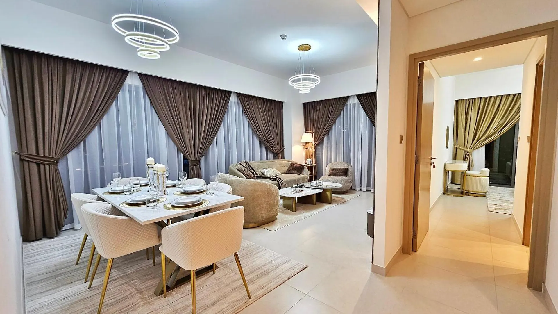 Luxurious 3 Bedroom With Full Burj Khalifa Led And Full Fountain Views 3 Mint Walk To Dubai Mall United Arab Emirates