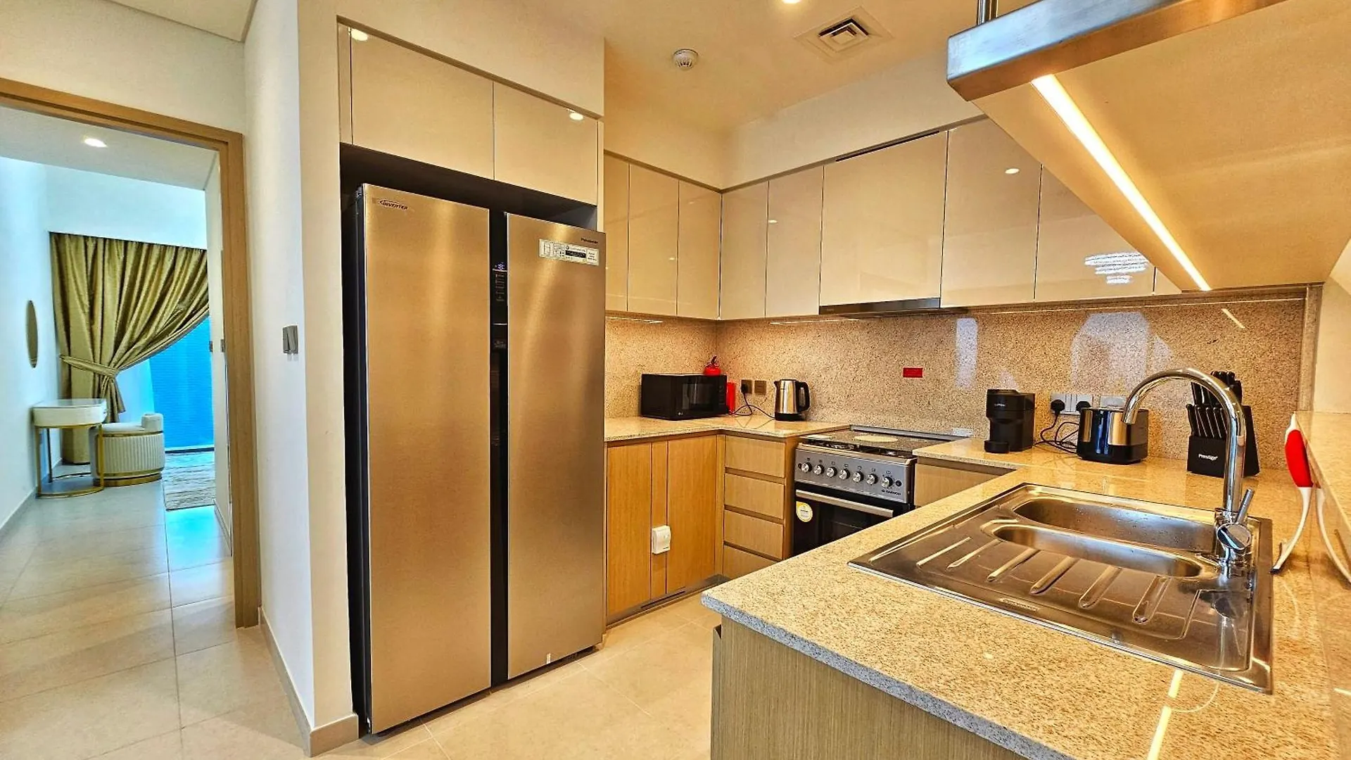 Luxurious 3 Bedroom With Full Burj Khalifa Led And Full Fountain Views 3 Mint Walk To Dubai Mall Apartment